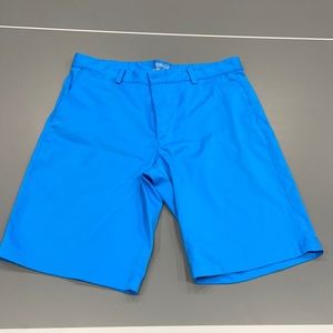Great shape men’s Nike golf shorts.